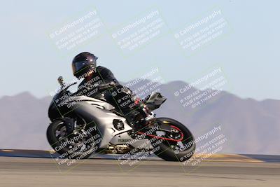 media/Jan-14-2022-Apex Assassins (Fri) [[4609ad47be]]/Trackday 2/Session 4/Turn 9 Side/